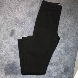 Black stretchy pants